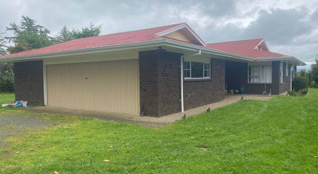 Embrace peaceful country living in this spacious and welcoming home. - Photo 5