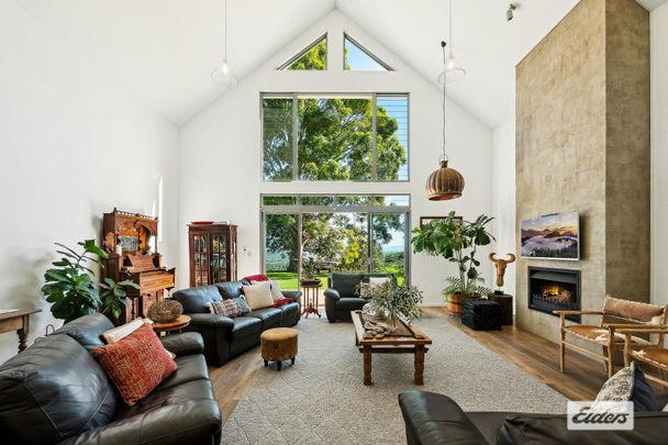 GRAND LIVING IN ROLLING HILLS OF CLEAR MOUNTAIN! - Photo 1