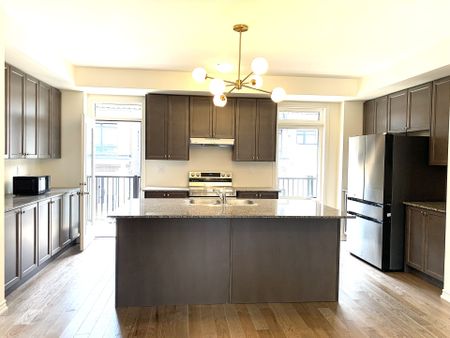 For Lease - 522 Danks Ridge Drive, Ajax, Ontario - Photo 5