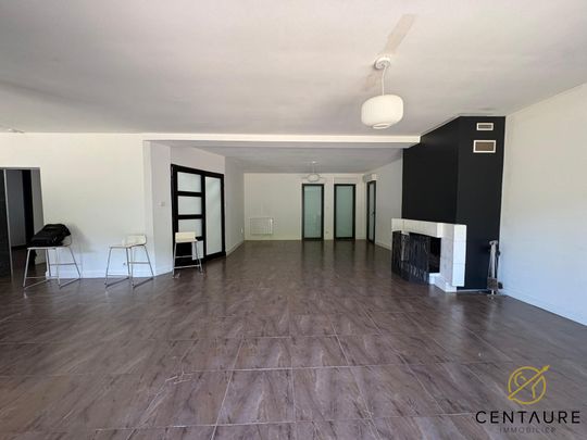 Location Maison 7 pièces 170m² MARCQ EN BAROEUL 59700 - Photo 1