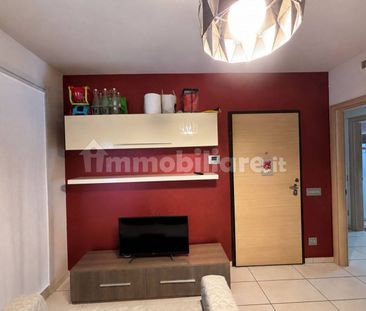 Trilocale viale Torino 24, Centro, Alba - Photo 1