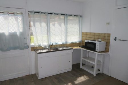 CBD LOCATION! - Photo 5