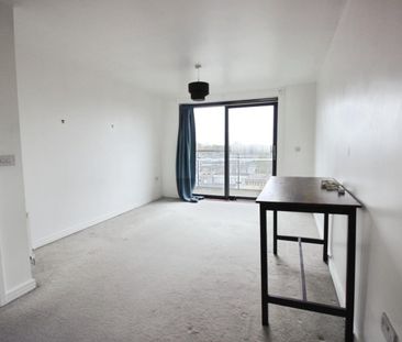 1 bedroom Flat To Let Total Size: 505 SQ FT - Photo 2
