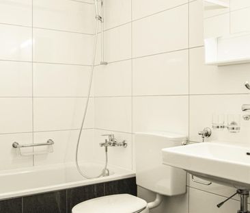 2 Zimmer, 53 m², 3. Stock - Foto 4