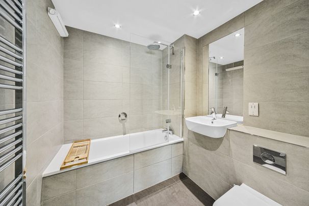 1 Bed Flat, Churchyard Row, SE11 - Photo 1