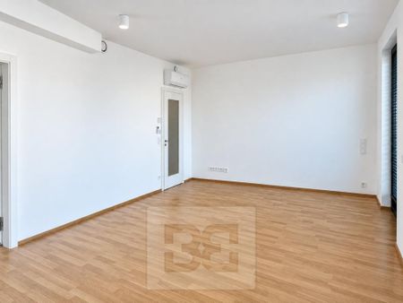 Pronájem bytu 2+kk 78 m2 - Photo 2
