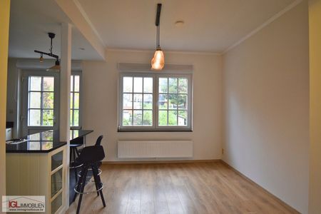 Smaakvol gerenoveerde woning met 3 slaapkamers, tuin en garage - Foto 4