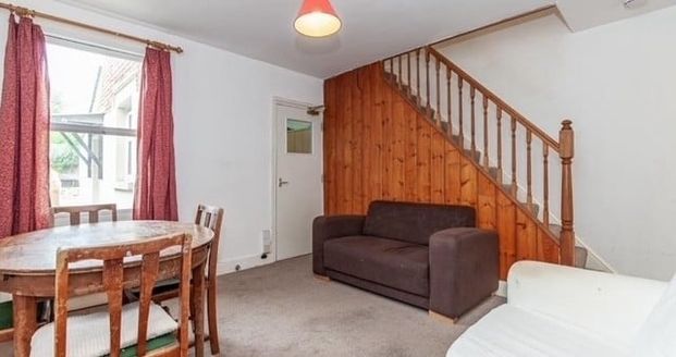 East Avenue, East Oxford - Photo 1