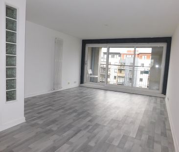 East Pilton Farm Crescent, Edinburgh, EH5 2GG - Photo 1