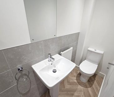 2 bedroom terraced house to rent - Photo 5