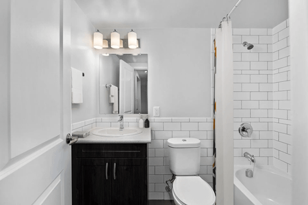 Wellington - Photo 3