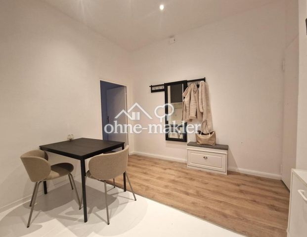 Sofort Bezugsfrei. Frisch renovierte und voll möblierte Wohnung im Herzen von Winsviertel - Photo 1