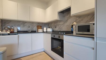 1 bedroom flat to rent - Photo 3