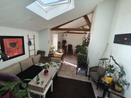 Location Appartement 3 pièce(s) - 63 m² - Photo 2