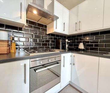 2 bedroom apartment to rent - Photo 5