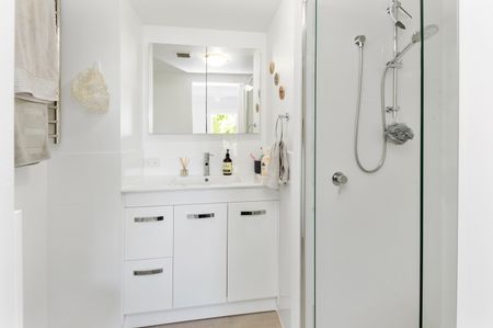 14/6 Purli Street, Surfers Paradise QLD 4217 - Apartment For Rent - $850 | Domain - Photo 2