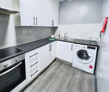 1 bedroom flat to rent - Photo 3