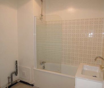 Location Appartement 2 pièces 47m² MONTPELLIER 34090 - Photo 2