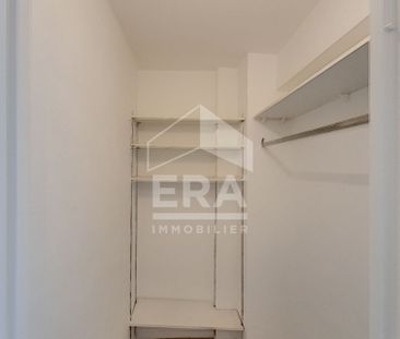 A LOUER - APPARTEMENT 3 PIECES AVEC PARKING ET CAVE - Photo 5