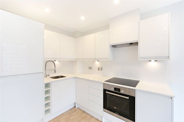 Eva Apartments, 663 High Road Leyton, Waltham Forest, London, E10 6RA - Photo 1