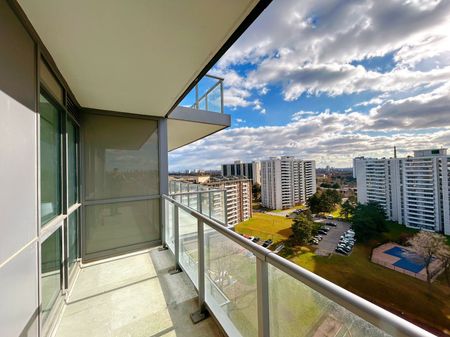 For Lease - 36 Forest Manor Road Unit# 1104, Toronto, Ontario - Photo 2