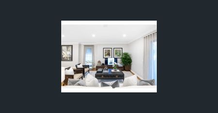 A Lifestyle of Timeless Elegance - Photo 2