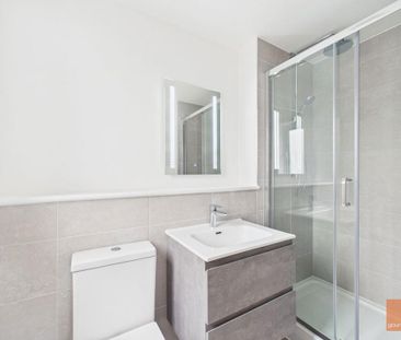 4 bedroom detached house to rent - Photo 3