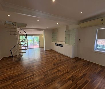 102 Victoria Street, Malabar NSW 2036 - House For Rent | Domain - Photo 1