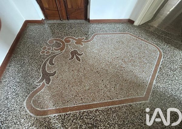 Piazza dello zerbino, Genova, Liguria 16122