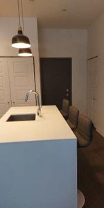 Bel appartement 3½, meublé à louer (1600$/mois) - Photo 4