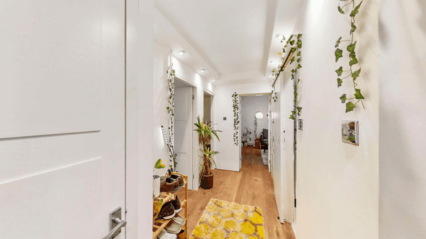Delamere Terrace, London, W2 - Photo 1