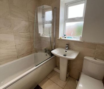 1 bedroom house of multiple occupation to rent - Photo 6