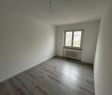 SAINT-IMIER - APPARTEMENT DE 3 PIÈCES - Photo 2