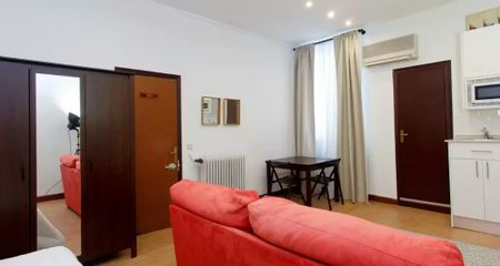 Calle de Santa Engracia, Madrid, Community of Madrid 28010 - Photo 5