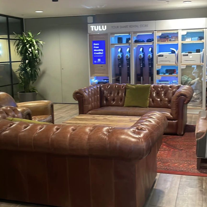 Silver Studio - Photo 1