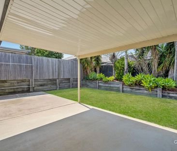 12 Apollo Place, Springfield Lakes, Qld 4300 - Photo 3