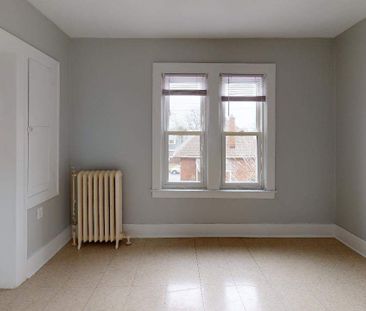 Two Bedroom Duplex - Photo 1