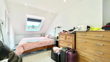 4 bedroom terraced house to rent - Photo 4