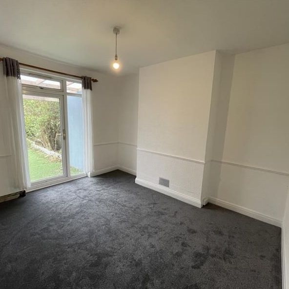 3 Bed Detached House, Donnybrook Road, SW16 - Photo 1