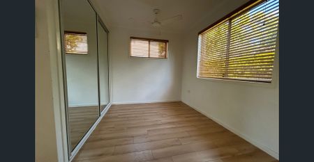 BEAUTIFUL TWO STOREY HOME FOR RENT - Photo 5