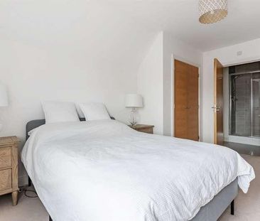 Englefield Place, Earley, Reading, RG6 - Photo 5