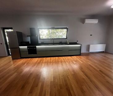 Διαμέρισμα για ενοικίαση Άγιοι Ανάργυροι (Μαρούσι) - Photo 2
