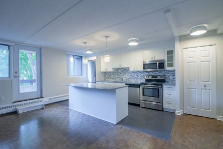 4800 Maisonneuve Blvd W - Photo 5