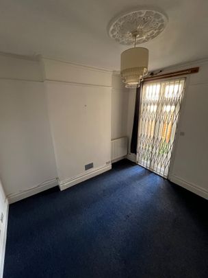 1 Bed Flat, Lanier Road, SE13 - Photo 1