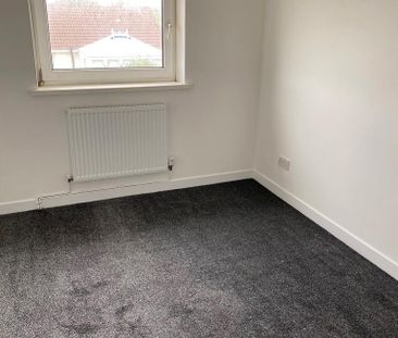 2 bedroom property to rent - Photo 1