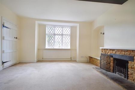 2 bedroom terraced house to rent - Photo 4