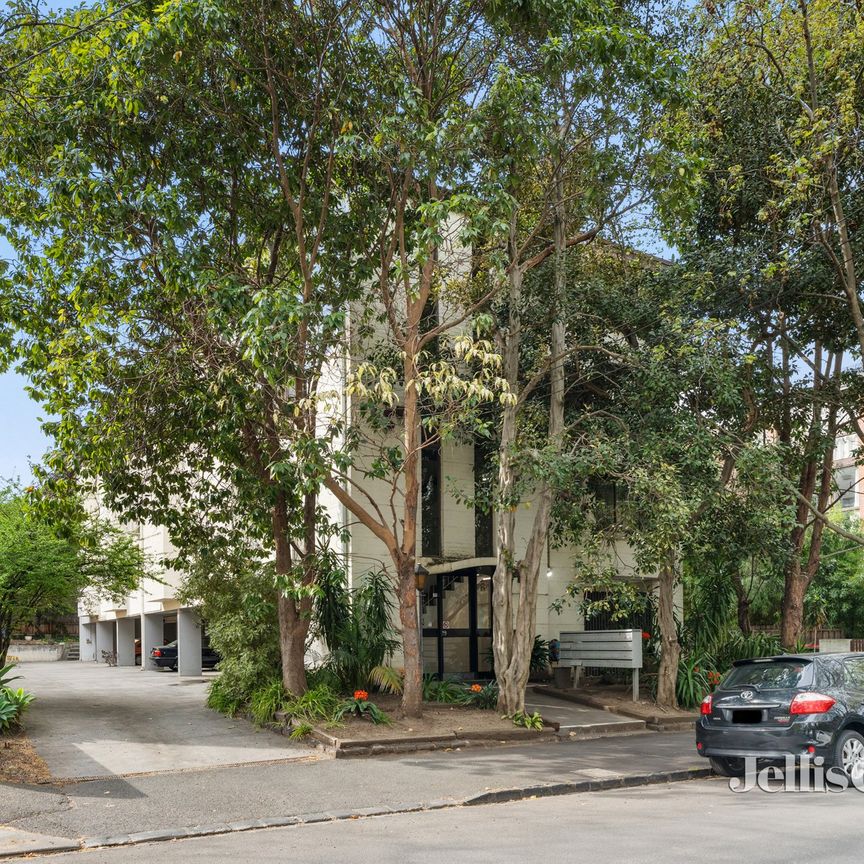 14/14 Tivoli Rd, South Yarra - Photo 1