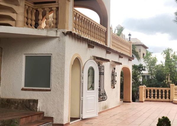 Villa for rent in Javea with 3 bedrooms LONG TERM