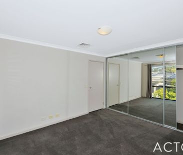 Now Leasing: Impressive Two-Story Home at 15 Malone Loop - Photo 2