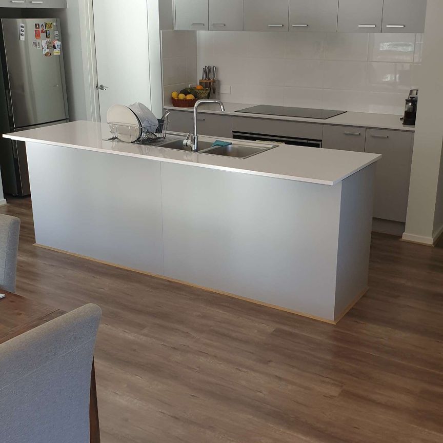 Thornhill Park - Photo 1